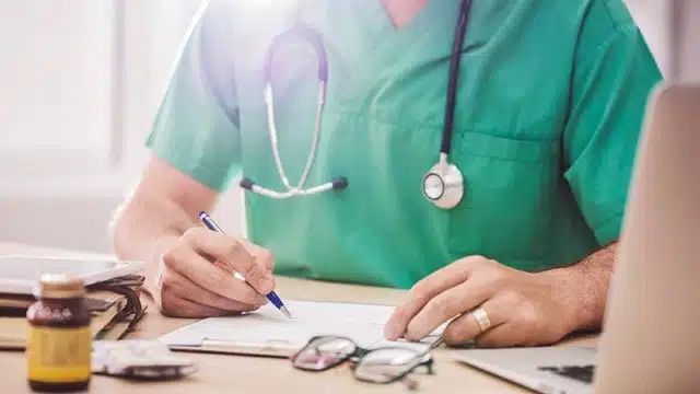 Establishing Liability in Medical Malpractice Cases Establishing Liability in Medical Malpractice Cases